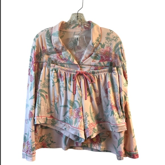 Laura Ashley and Flora pajama bundle - Picture 2 of 4